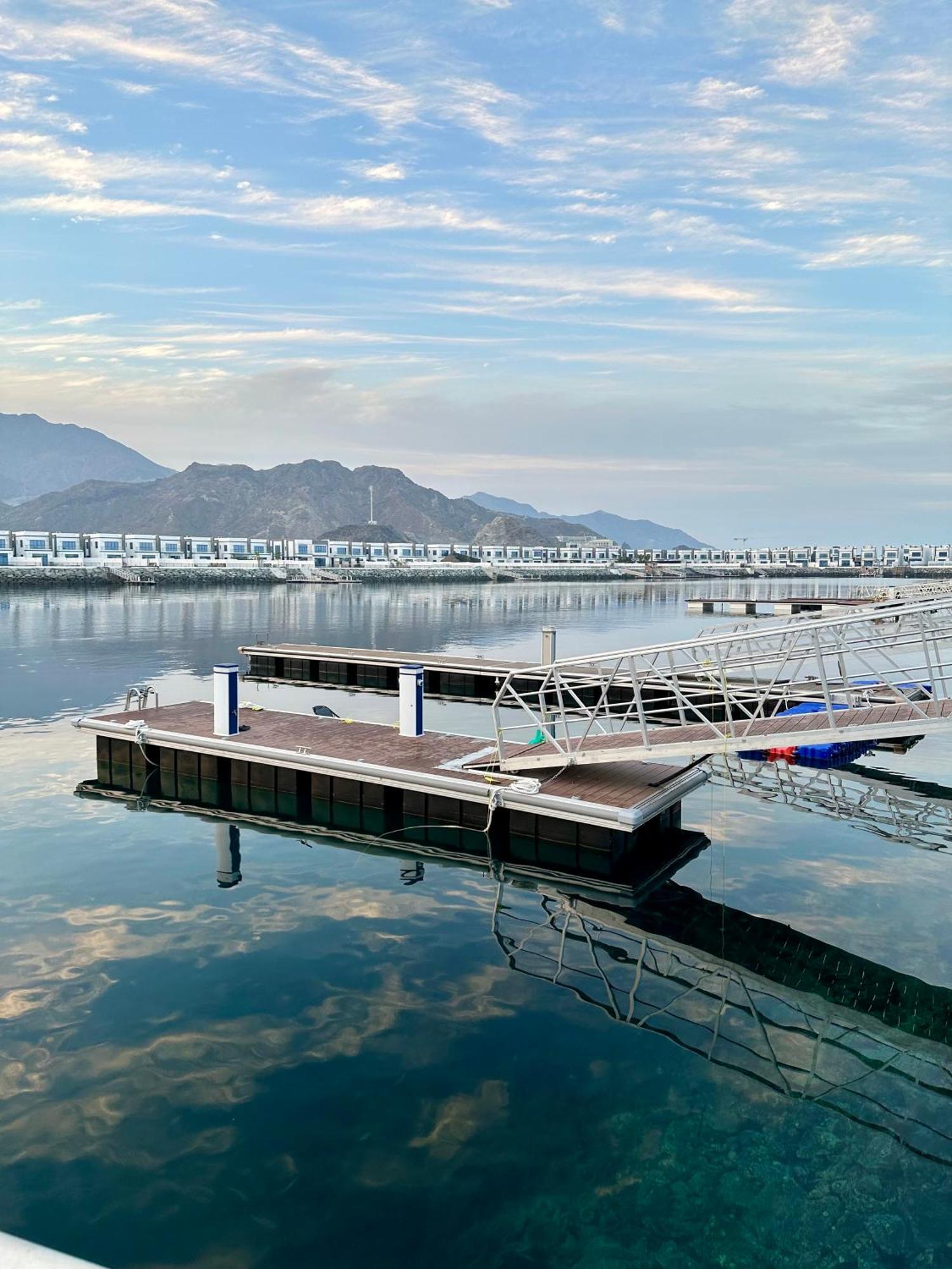 Al Dana Sea View Villa Fujairah Ruang foto